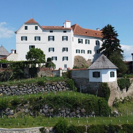 Schloss Kapfenstein Luaran gambar