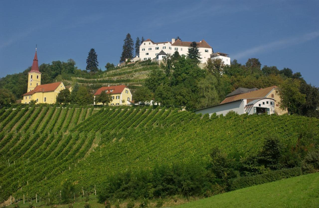 Schloss Kapfenstein Luaran gambar